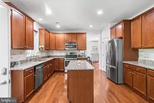 504 Quarter Moon Ct, Bordentown, NJ 08505 - Photo 13