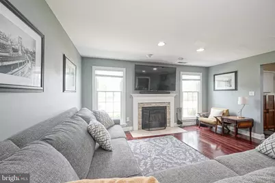 305 Oliphant Lane, Mount Laurel, NJ 08054 - Photo 5