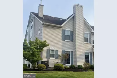 305 Oliphant Lane, Mount Laurel, NJ 08054 - Photo 1
