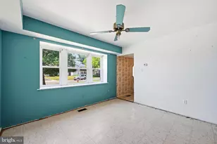 27 Northgate Ln, Willingboro, NJ 08046 - Photo 17