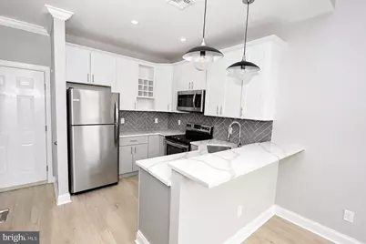 23 E Union Street, Burlington, NJ 08016 - Photo 3