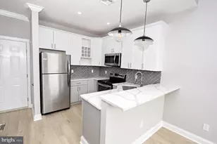 23 E Union St, Burlington, NJ 08016 - Photo 3