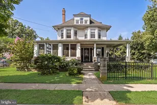 329 Cinnaminson Ave, Palmyra, NJ 08065 - Photo 1