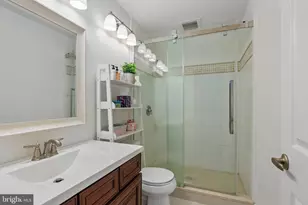 100 Sandhurst Dr, Mount Laurel, NJ 08054 - Photo 37