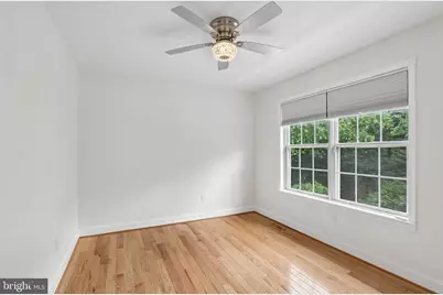 100 Sandhurst Drive, Mount Laurel, NJ 08054 - Photo 35