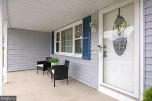 211 Tenby Chase Dr, Delran, NJ 08075 - Photo 3