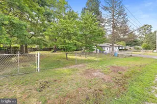 205 Robin Rd, Browns Mills, NJ 08015 - Photo 5