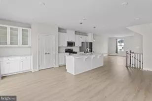 47 Rosemary Wy, Mount Laurel, NJ 08054 - Photo 11