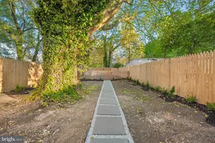 122 E Broad St, Burlington, NJ 08016 - Photo 49