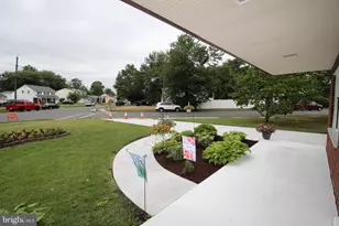 20 Marlborough Ave, Marlton, NJ 08053 - Photo 5