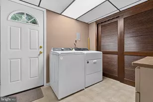 36 Neptune Ln, Willingboro, NJ 08046 - Photo 15