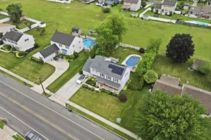 315 Tenby Chase Dr, Delran, NJ 08075 - Photo 3