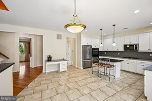 28 Castleton Ln, Moorestown, NJ 08057 - Photo 15