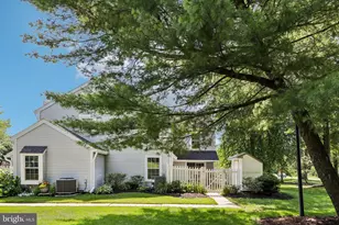 107 Ashby Ct, Mount Laurel, NJ 08054 - Photo 3