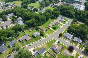 17 New Castle Ln, Willingboro, NJ 08046 - Photo 7