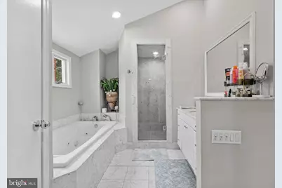 1 Devonshire Court, Mount Laurel, NJ 08054 - Photo 31