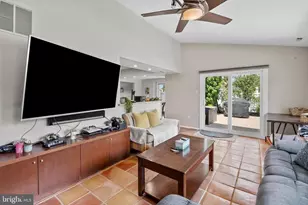 1 Devonshire Ct, Mount Laurel, NJ 08054 - Photo 17