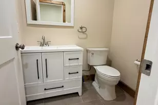 121 E Union St, Burlington, NJ 08016 - Photo 7
