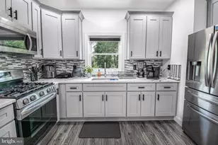 17 Middlesex Ave, Hainesport, NJ 08036 - Photo 13