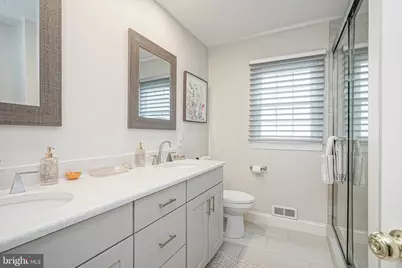 64 Foxwood Drive, Moorestown, NJ 08057 - Photo 33