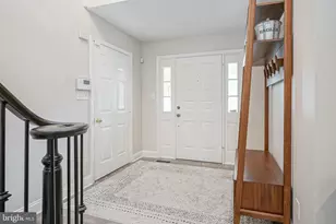 64 Foxwood Dr, Moorestown, NJ 08057 - Photo 3