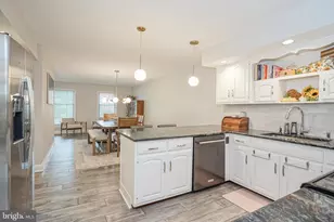 64 Foxwood Dr, Moorestown, NJ 08057 - Photo 15