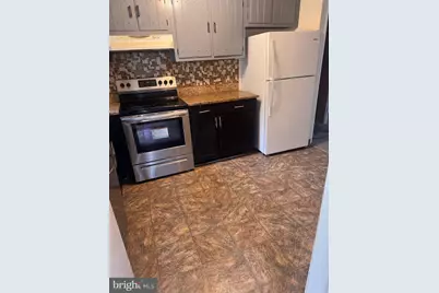 40 Florence Tollgate Place, Florence, NJ 08518 - Photo 5