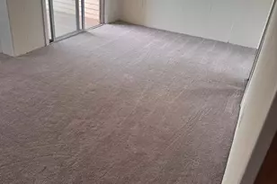 40 Florence Tollgate Pl, Florence, NJ 08518 - Photo 3