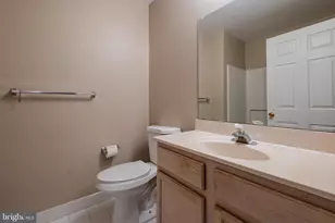 3906 Grenwich Ln, Mount Laurel, NJ 08054 - Photo 27