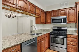 2407 Sedgefield Dr, Mount Laurel, NJ 08054 - Photo 11