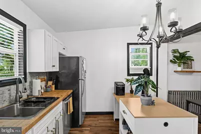 225 Van Kirk Street, Beverly, NJ 08010 - Photo 13