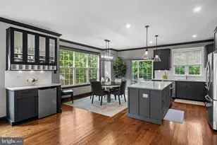 325 N Washington Ave, Moorestown, NJ 08057 - Photo 11