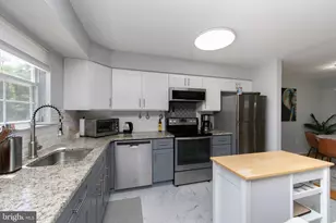 202 Ashby Ct, Mount Laurel, NJ 08054 - Photo 11
