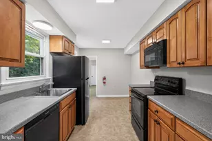 587 Magnolia Rd, Pemberton, NJ 08068 - Photo 7