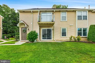 2101 Sedgefield Dr, Mount Laurel, NJ 08054 - Photo 3
