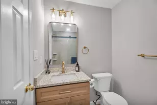 20 Oleander Ct, Mount Laurel, NJ 08054 - Photo 5