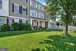 24 Mountie Ln, Chesterfield Township, NJ 08515 - Photo 7