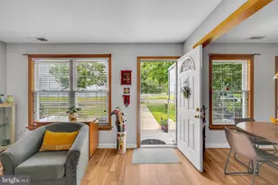 1020 Harbour Dr, Palmyra, NJ 08065 - Photo 9
