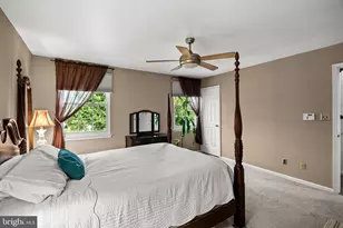 136 Lamplighter Ct, Marlton, NJ 08053 - Photo 19