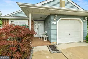 28 White Stone Ct, Mount Laurel, NJ 08054 - Photo 3