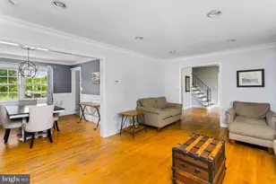 14 Independence Dr, Bordentown, NJ 08505 - Photo 9