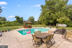 14 Independence Dr, Bordentown, NJ 08505 - Photo 39