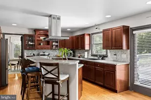 4 Candlelight Dr, Beverly, NJ 08010 - Photo 13