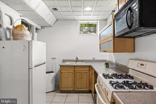 4 Candlelight Dr, Beverly, NJ 08010 - Photo 33