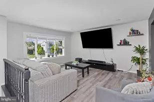 6 Independence Dr, Bordentown, NJ 08505 - Photo 9