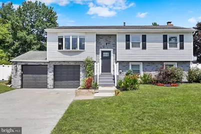 6 Independence Drive, Bordentown, NJ 08505 - Photo 3