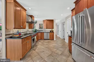 14 Browning Ct, Medford, NJ 08055 - Photo 9
