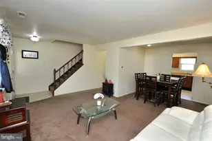 109 Mayfair Ln, Mount Laurel, NJ 08054 - Photo 3