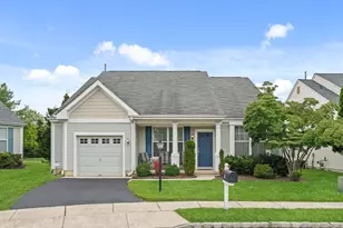 24 Violet Ct, Marlton, NJ 08053 - Photo 1