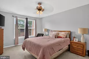 1045 Harbour Dr, Palmyra, NJ 08065 - Photo 15